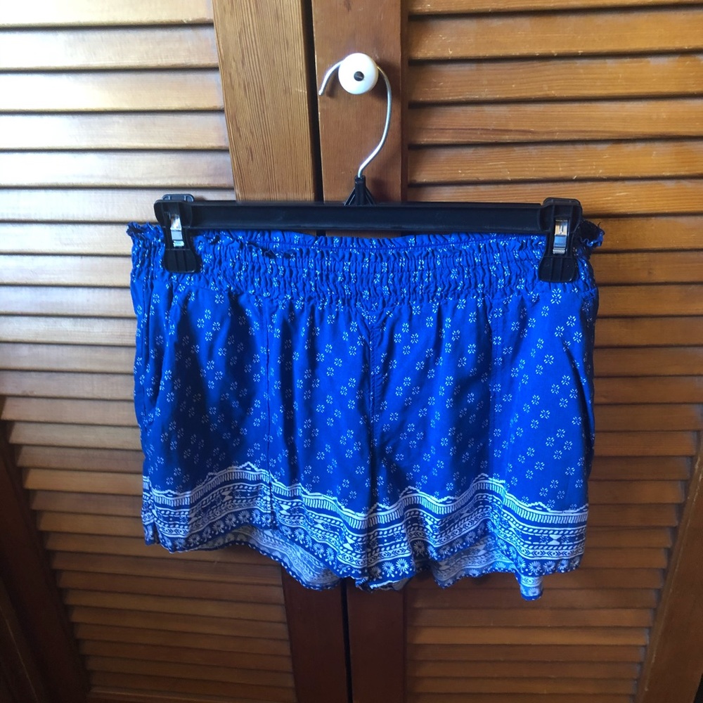 Flowy shorts